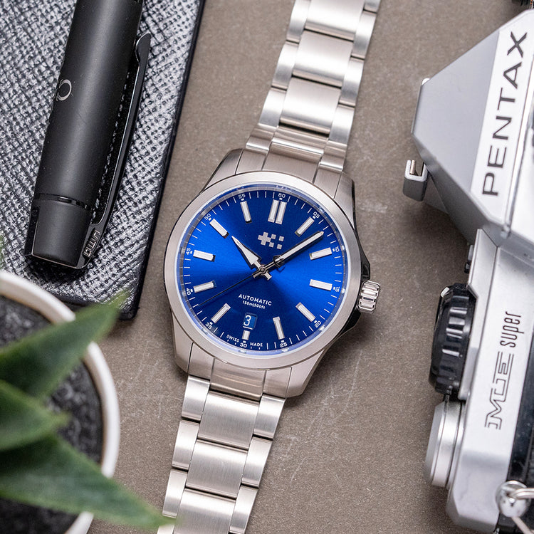 2026 Christopher Ward C63 Sealander Kingfisher Blue 39mm