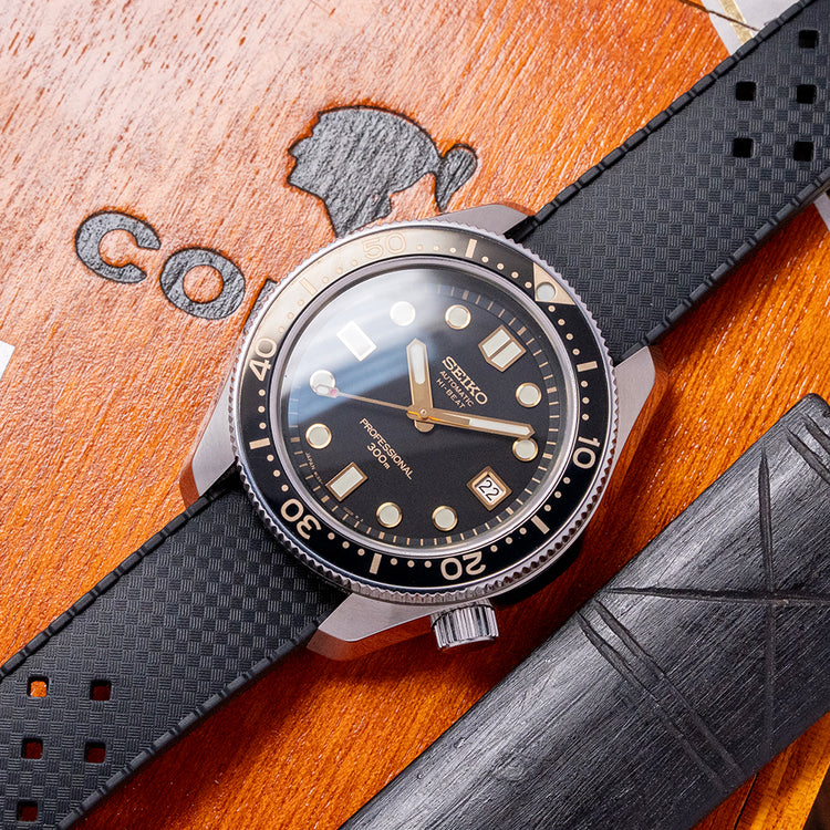 2021 Seiko Prospex Diver 300m Hi-Beat Limited Edition SLA025