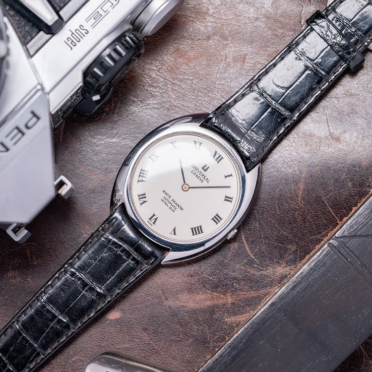 1970s Like-NOS Universal Geneve White Shadow Auto 35mm 866101