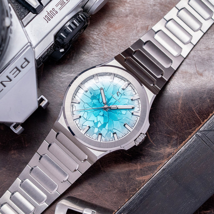2024 Straum Jan Mayen Glacial Rift Limited Edition 39mm