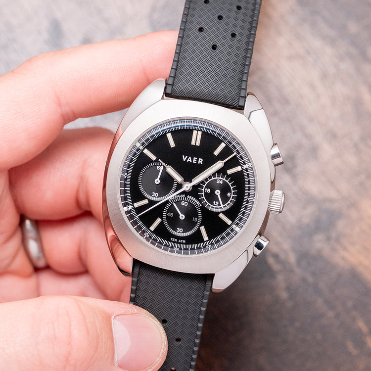 2024 Vaer R1 Quartz Chronograph Black 42mm