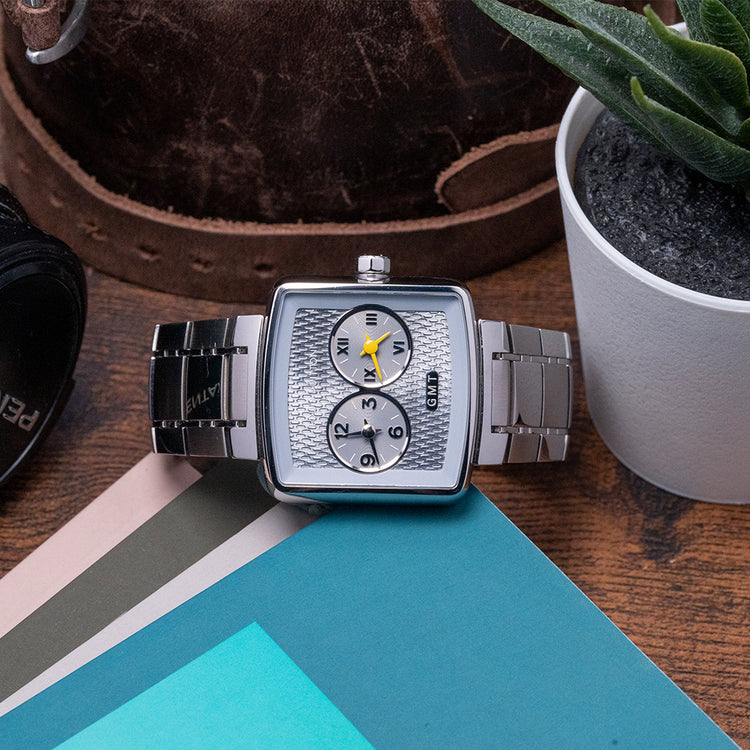 2010s Louis Vuitton Speedy Duo-Jet GMT on Bracelet Q2371