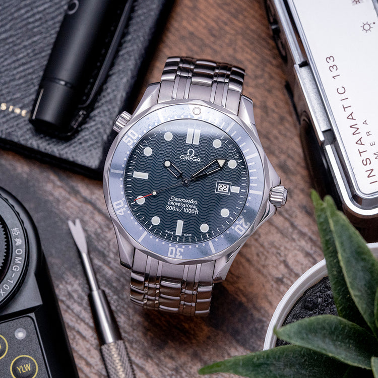 1998 Omega Seamaster 300M Quartz 41mm Faded Blue 2541.80.00