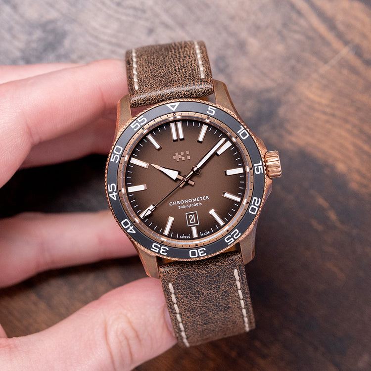 2025 Christopher Ward C60 Pro 300 Bronze Auto 42mm