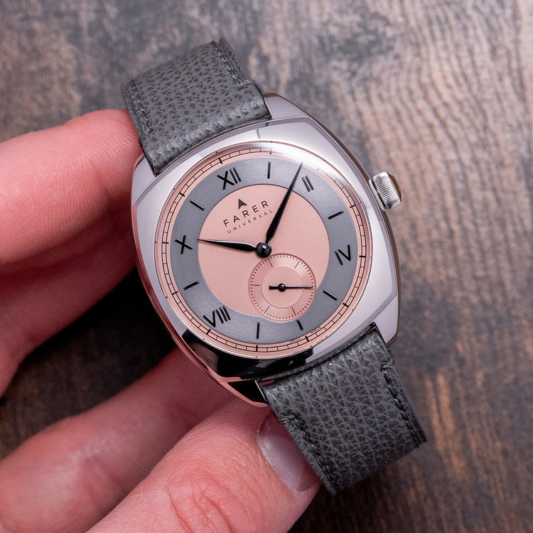 2022 Farer Durham Salmon Cushion Case 38.5mm