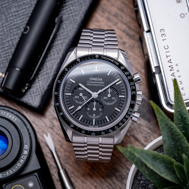 2021 Omega Speedmaster Professional Sapphire Cal. 3861