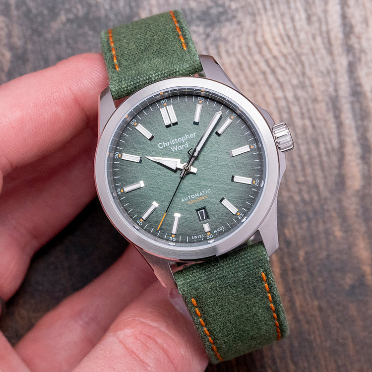 2022 Christopher Ward C63 Sealander 39mm Hunter Green