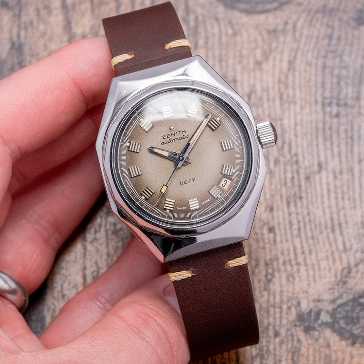 1970s Zenith Defy Automatic 2552 PC Date 37mm A3642