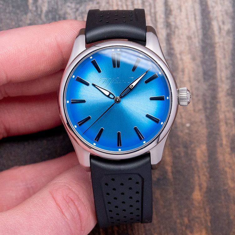 2023 H.Moser & Cie Pioneer Centre Seconds 40mm Arctic Blue