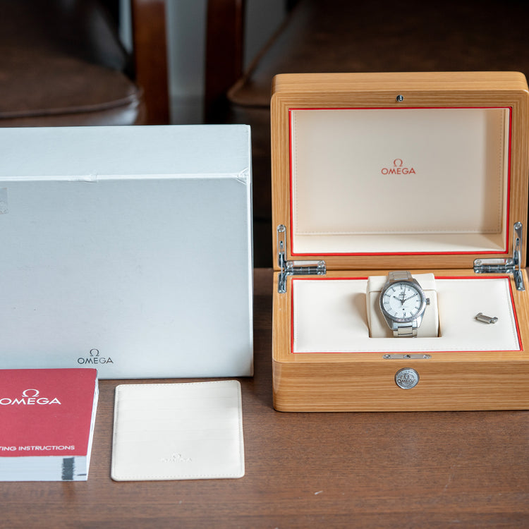 2015/17 Omega Globemaster White 39mm 130.30.39.21.02.001