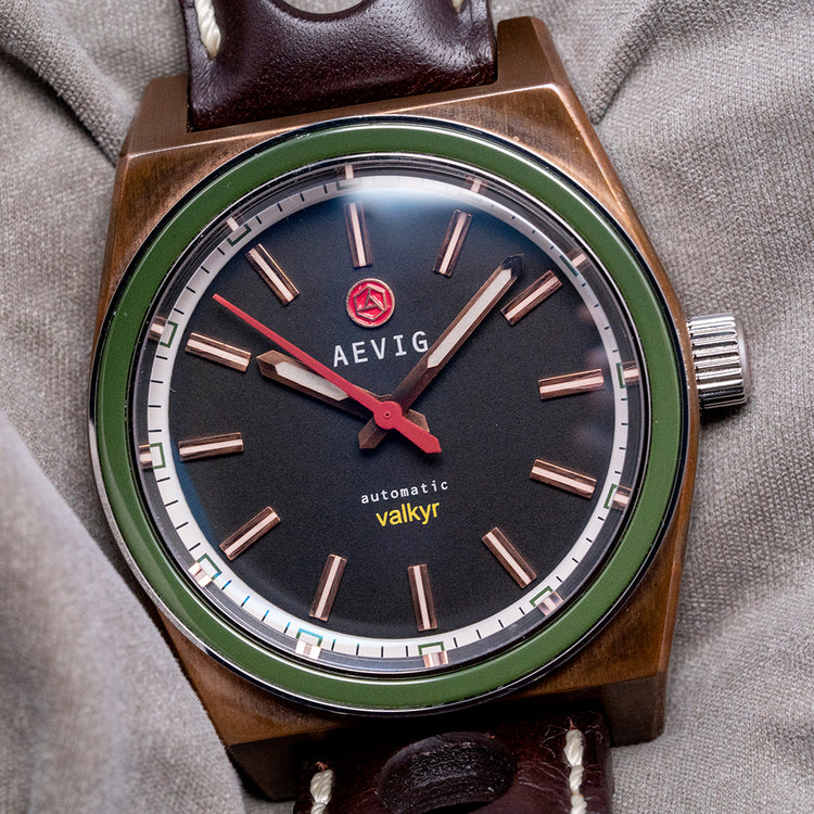 2015 Aevig Valkyr Bronze Case with Black Dial / Green Bezel 39mm