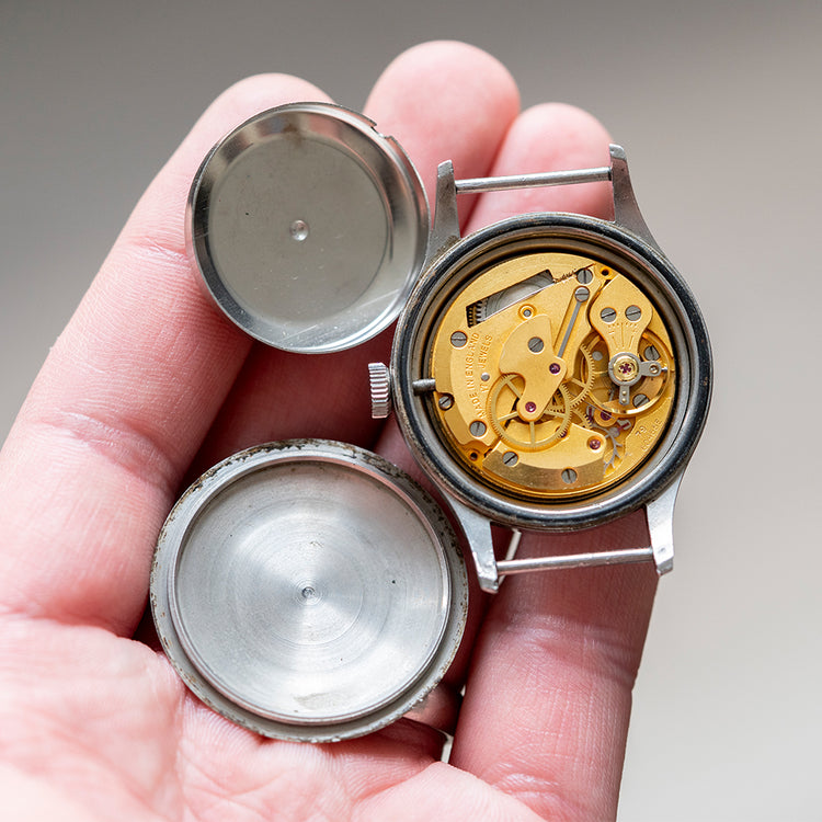 1968/69 Smiths W10 British Military Unsigned Civilian Model - vault