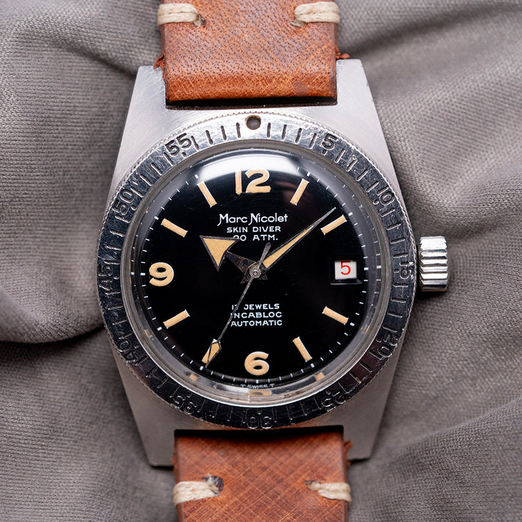1960s Marc Nicolet Skin Diver Date Automatic ETA 2472 36mm