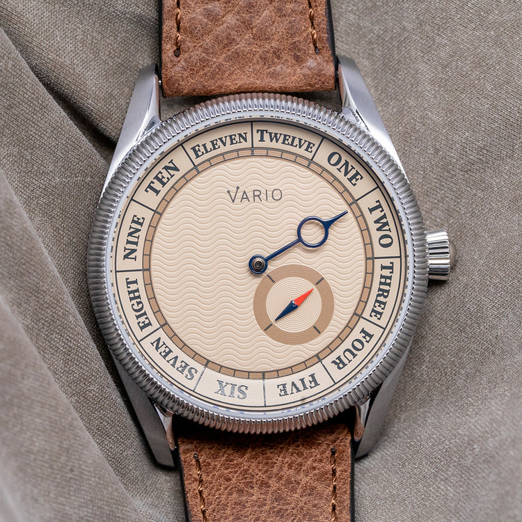 2025 Vario Navi Single Hand Sand Beige Compass 38mm