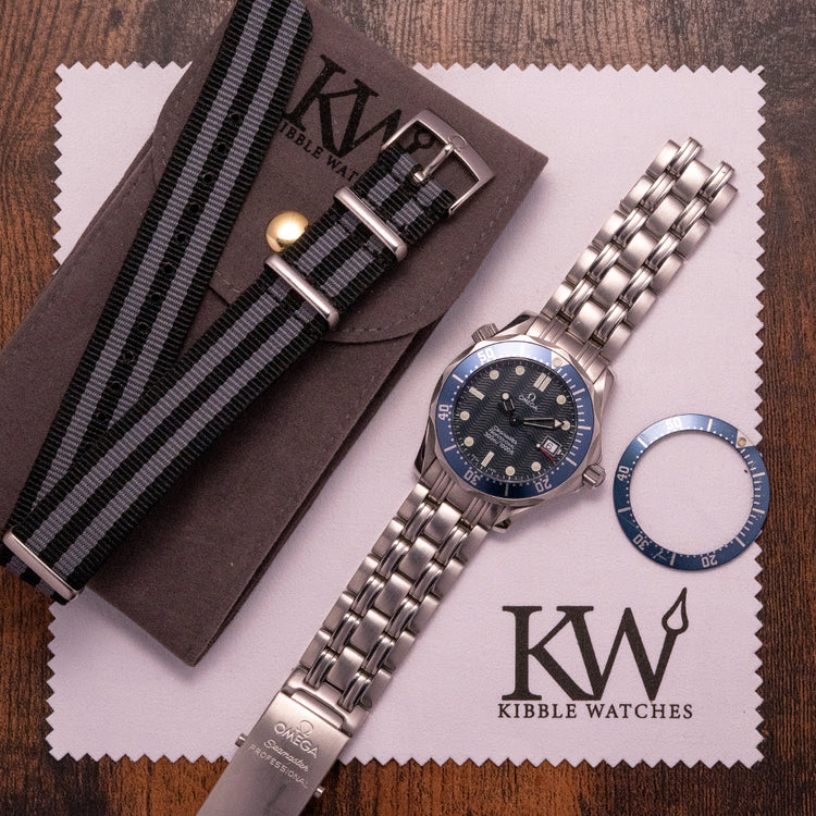 1990s Omega Seamaster 300M Quartz Mid-Size 2561.80.00