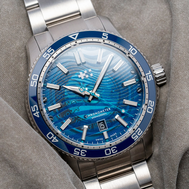 2024 Christopher Ward C60 #Tide V4 Logo COSC 42mm