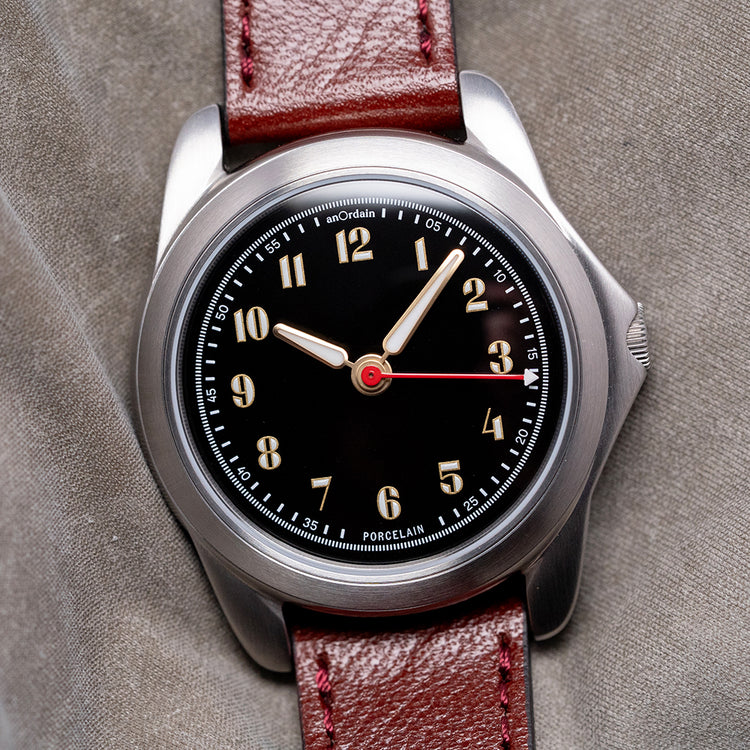 2025 AnOrdain Model 2 Porcelain Black Medium Decorated 36mm