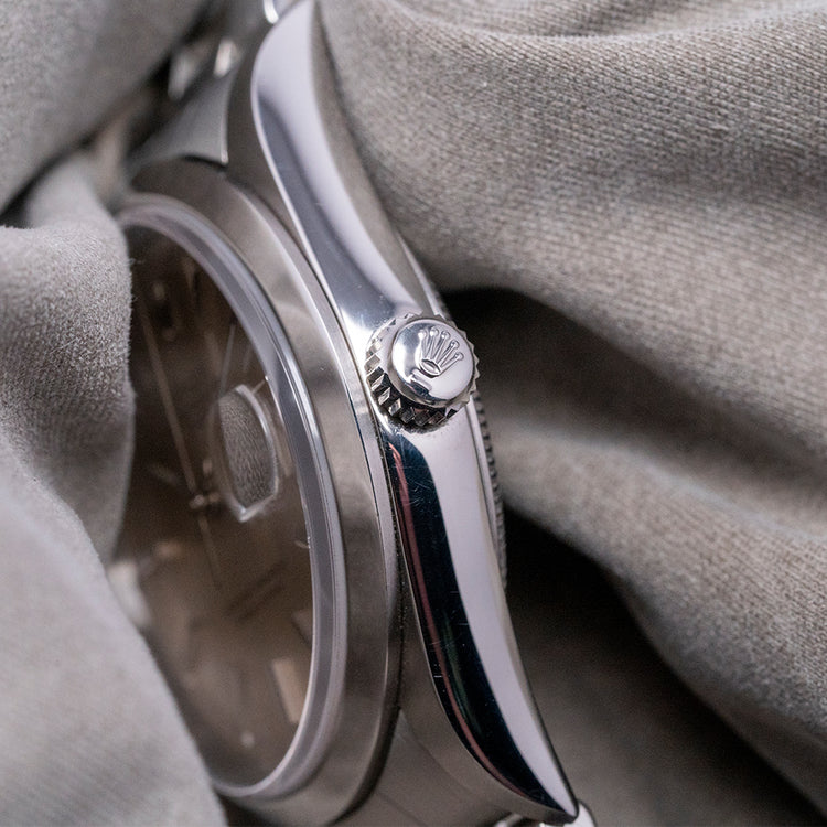 2002 Rolex Oyster Perpetual Date Silver Dial 34mm 15200