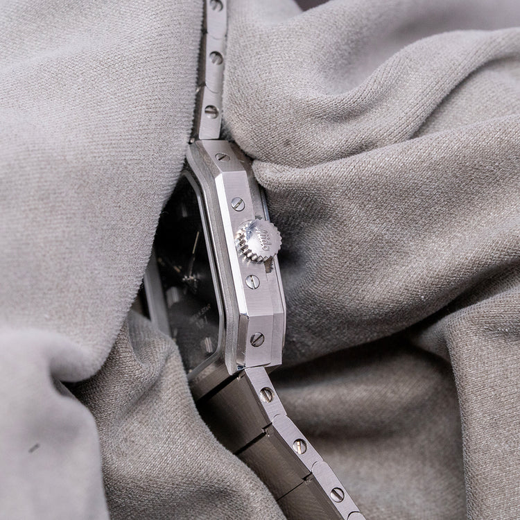 1990s Mido Ocean Star No.1 Aquadura Quartz 23mm