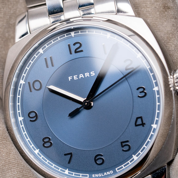 2022 Fears Brunswick 40 Blue Automatic on Bracelet