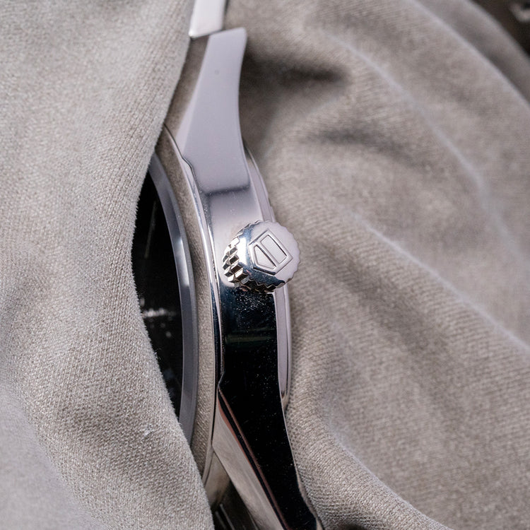 2013 TAG Heuer Carrera Twin-Time Auto 39mm WV2115