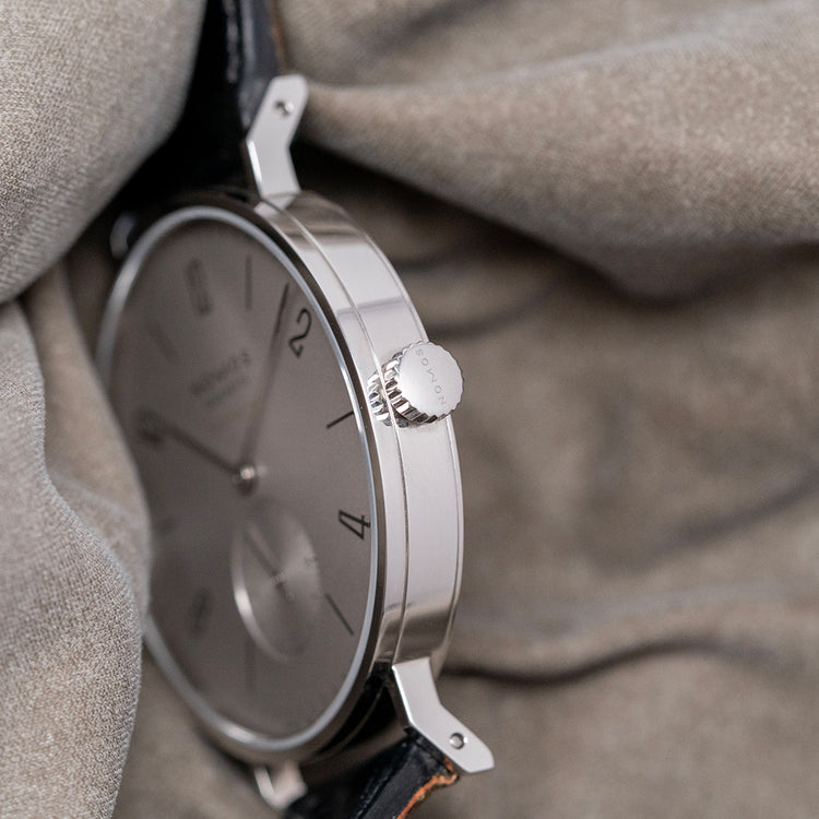 2025 Nomos Tangente Neomatik 39mm Platinum Grey 144
