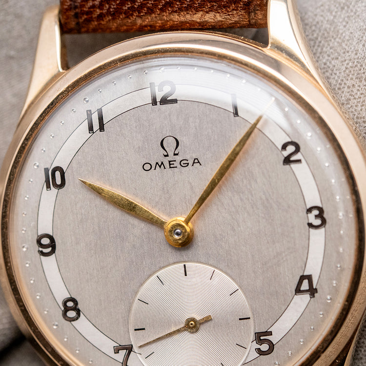 1947 Omega 9ct Gold Dennison Case 33mm Cal. 30T2 219370