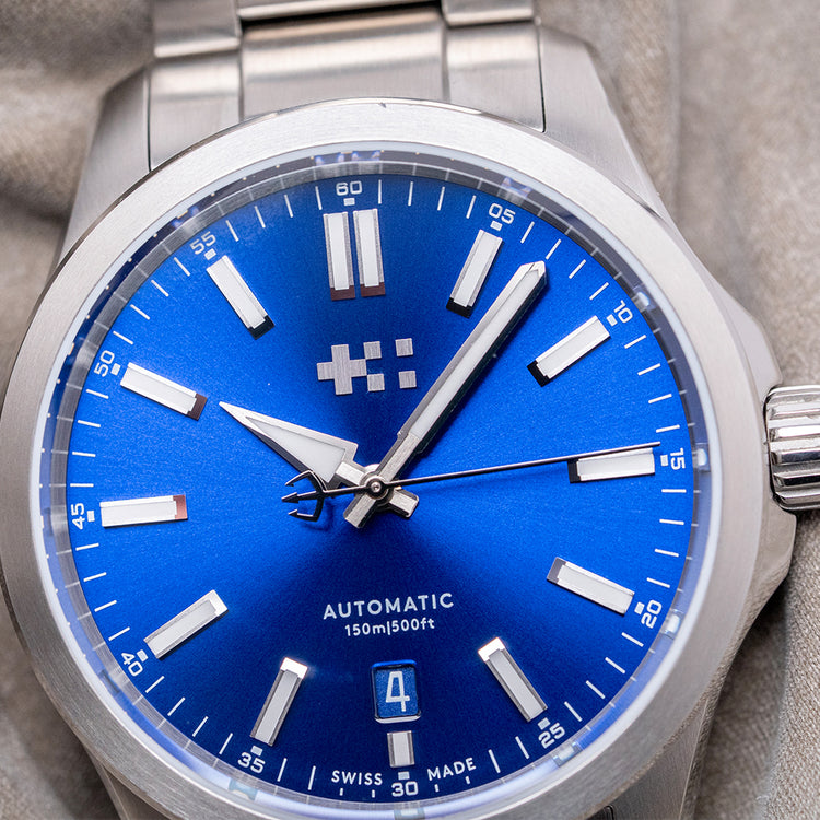 2026 Christopher Ward C63 Sealander Kingfisher Blue 39mm