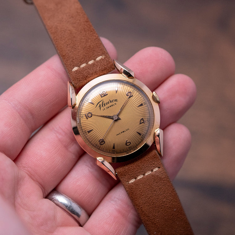 1950s Fleuron 18ct Rose Gold Bombe Lugs 35mm Manual