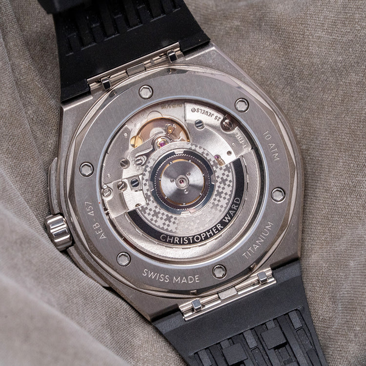 2025 Christopher Ward Twelve Ti Aurora Green 40mm on Rubber