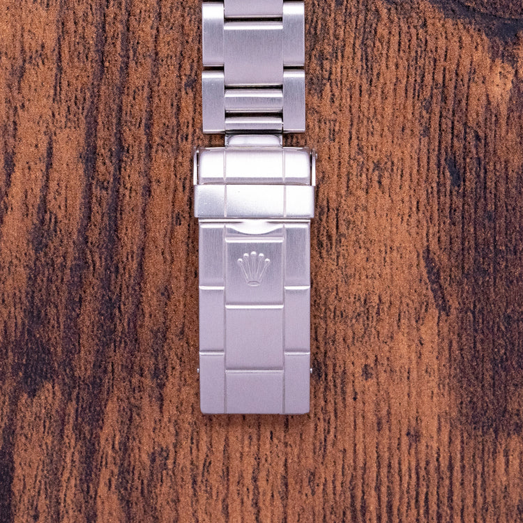 1995 Rolex Submariner Date 16610 Box & Papers