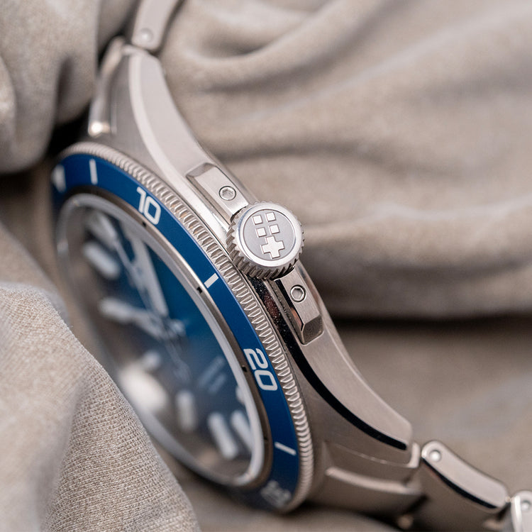2025 Christopher Ward C60 Trident Lumière Blue 41mm