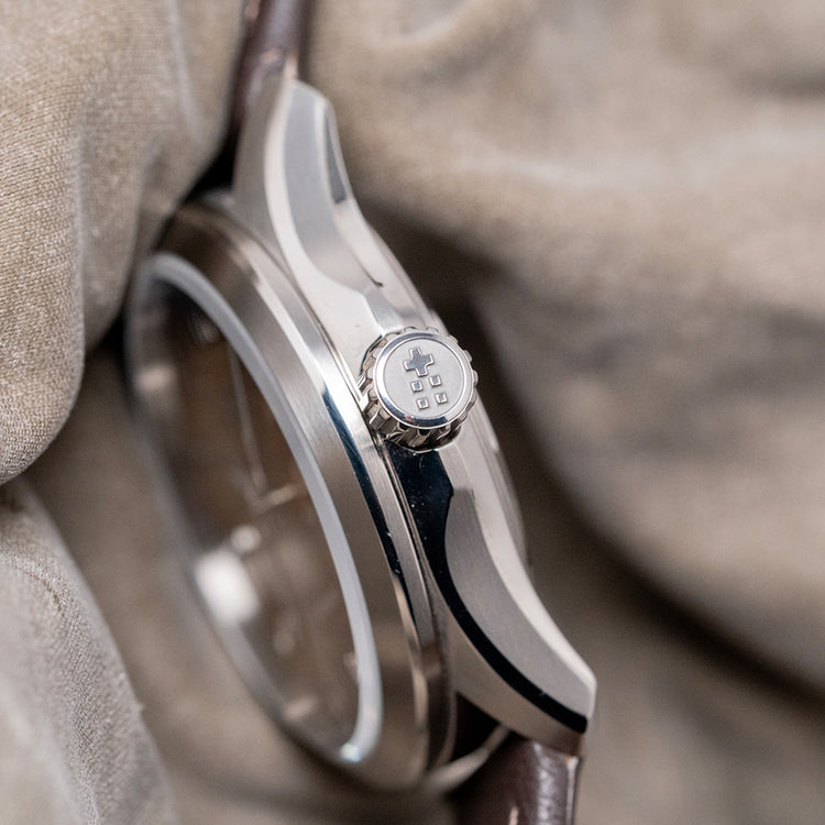 2026 Christopher Ward C63 Sealander 36mm Tiger’s Eye