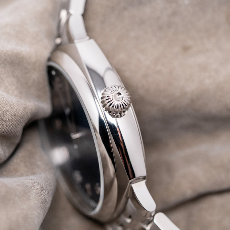 2022 Fears Brunswick 40 Blue Automatic on Bracelet