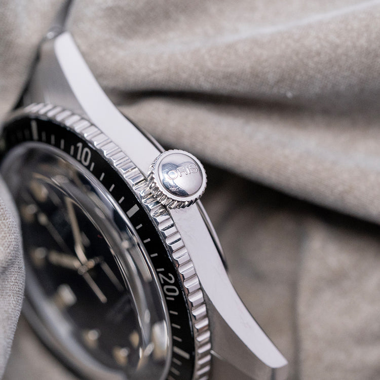 2016 Oris Diver 65 Navy Blue Automatic 42mm on Bracelet