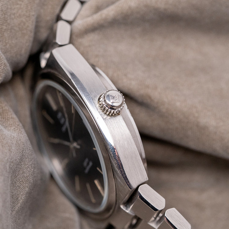 1970s Zenith Defy Automatic on Integrated Bracelet 37mm 02 0360 380