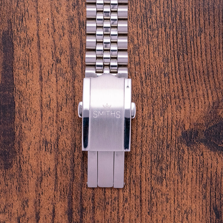 2021 Smiths Everest Silver Jubilee Aventurine Dial