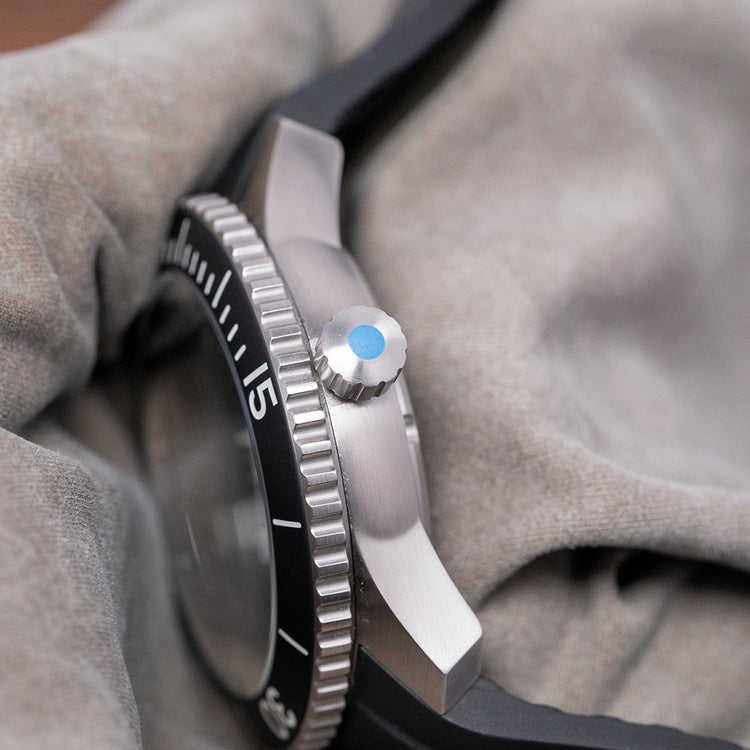 2025 Aera D-1 Diver Black Dial Automatic 300M 44mm