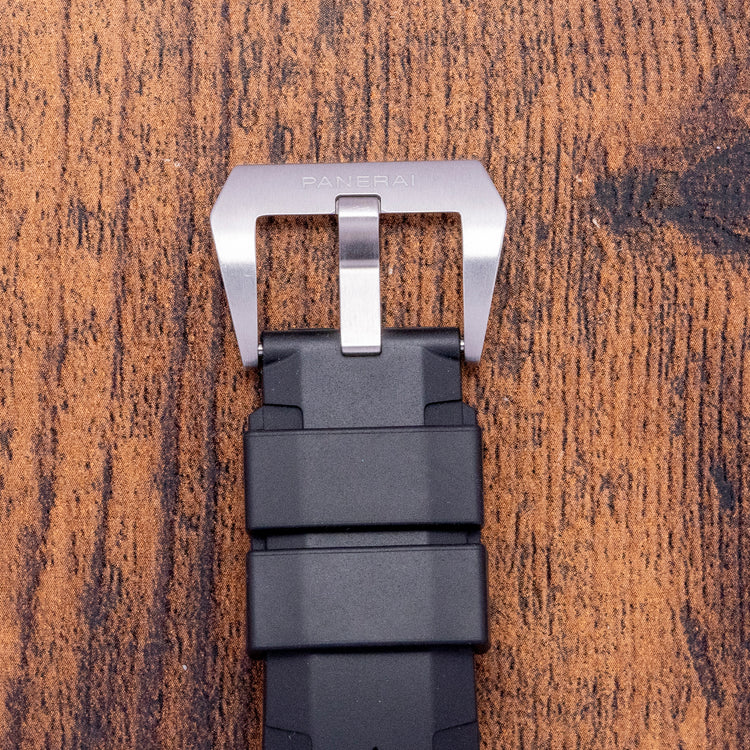 2024 Panerai Submersible Bianco 42mm Auto PAM02223