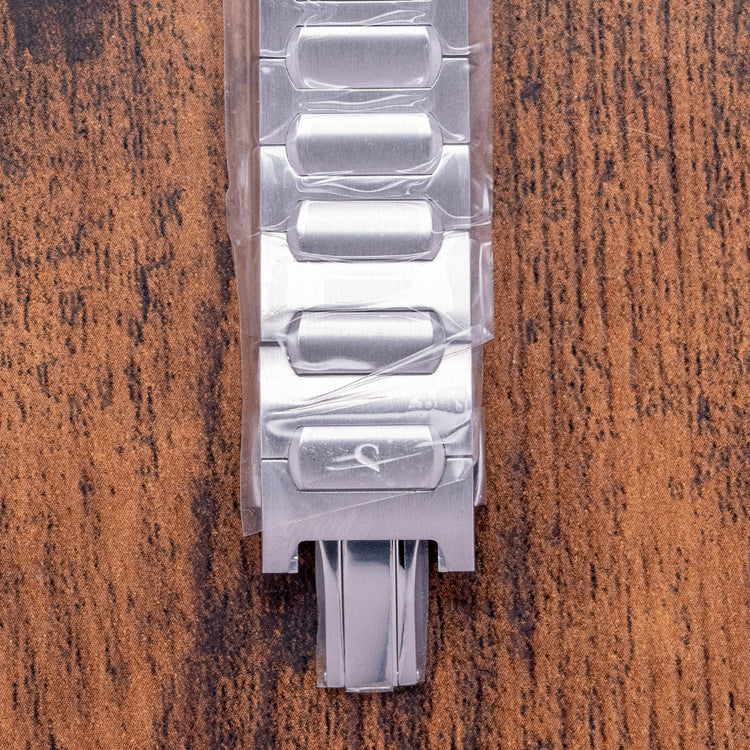 2024 Fratello × Straum Jan Mayen Limited Edition Red 39mm