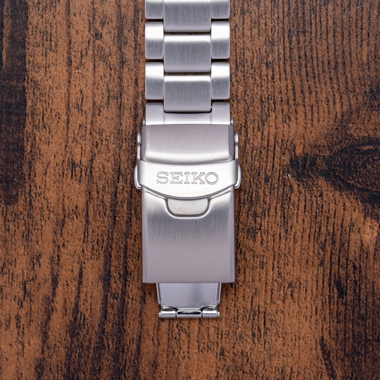 2022 Seiko 5 Sports "Pepsi" on Bracelet SRPD53K1