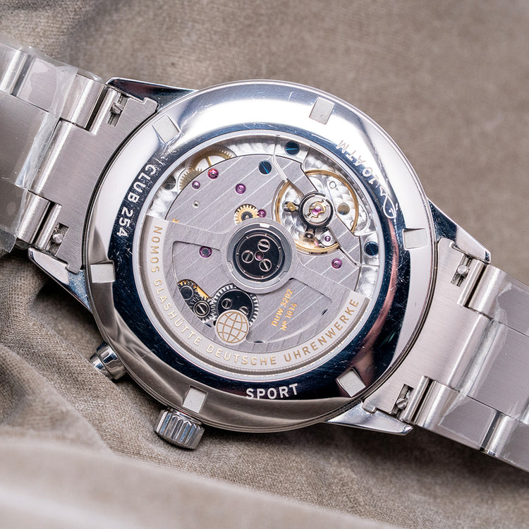 2025 Nomos Club Sport Neomatik Worldtimer Blue 40mm 790