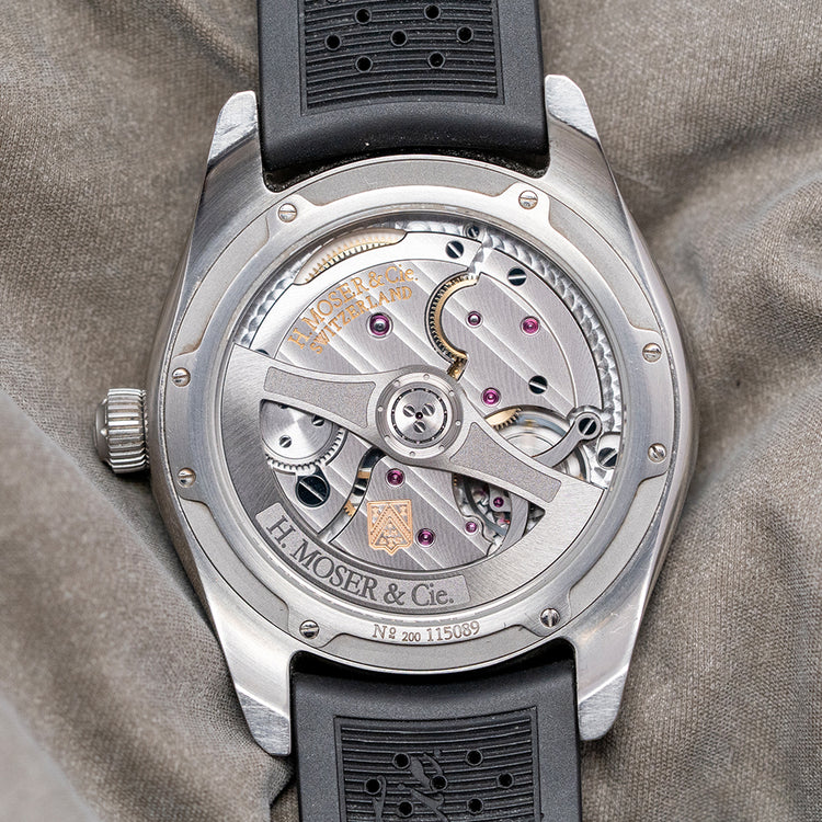 2018 H.Moser & Cie Pioneer Centre Seconds Midnight Blue 43mm 3200-1200