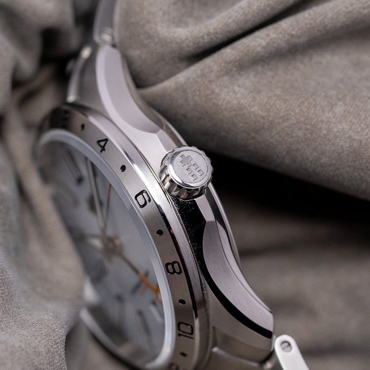 2025 Christopher Ward C63 Sealander GMT 39mm White