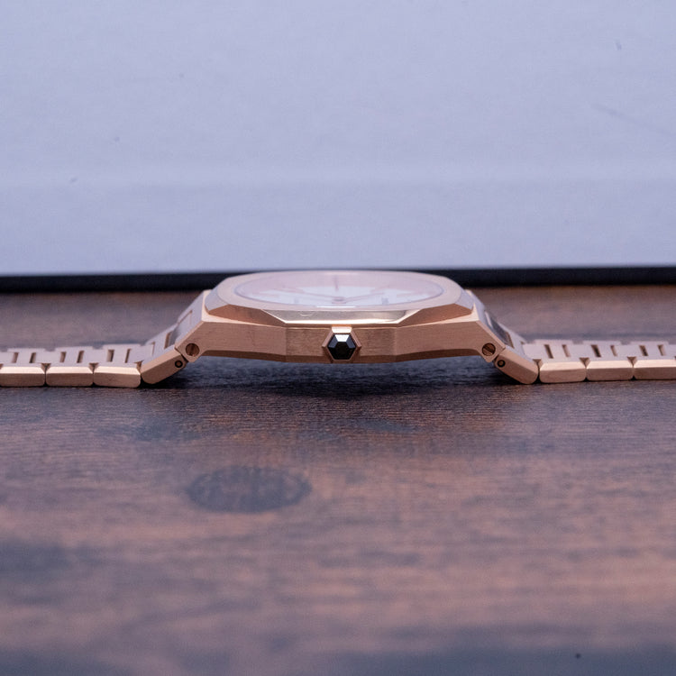 2021 D1-Milano Ultra Thin Rose Gold Quartz UTBL09 34mm