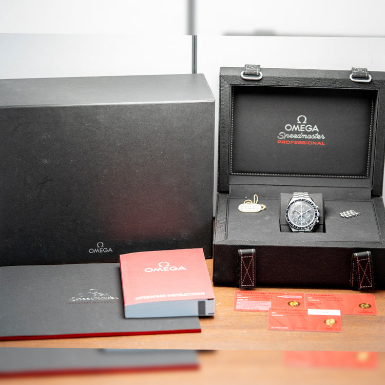 2022 Omega Speedmaster Professional Sapphire Cal. 3861