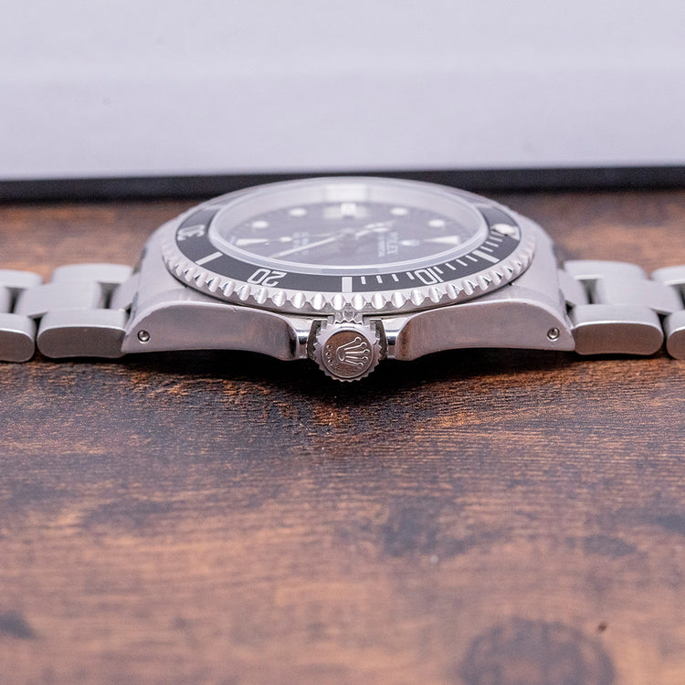 2000 Rolex Submariner No-Date Black "2-Liner" 40mm 14060M