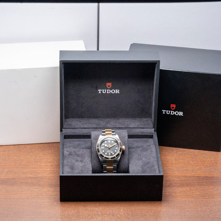 2016/17 Tudor Black Bay Steel & Gold Black 41mm on Bracelet 79733N