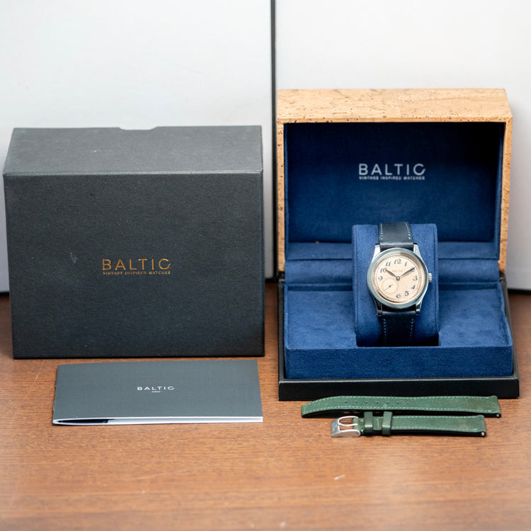 2021 Baltic MR01 Salmon Numbered Edition 36mm