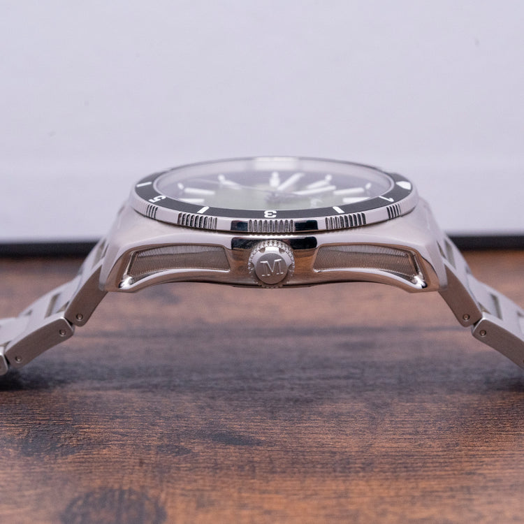 2021 H. Moser and Cie Pioneer Centre Seconds Green Collective C.02